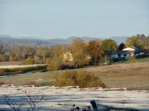 Hotels in Cazals-des-Baylès